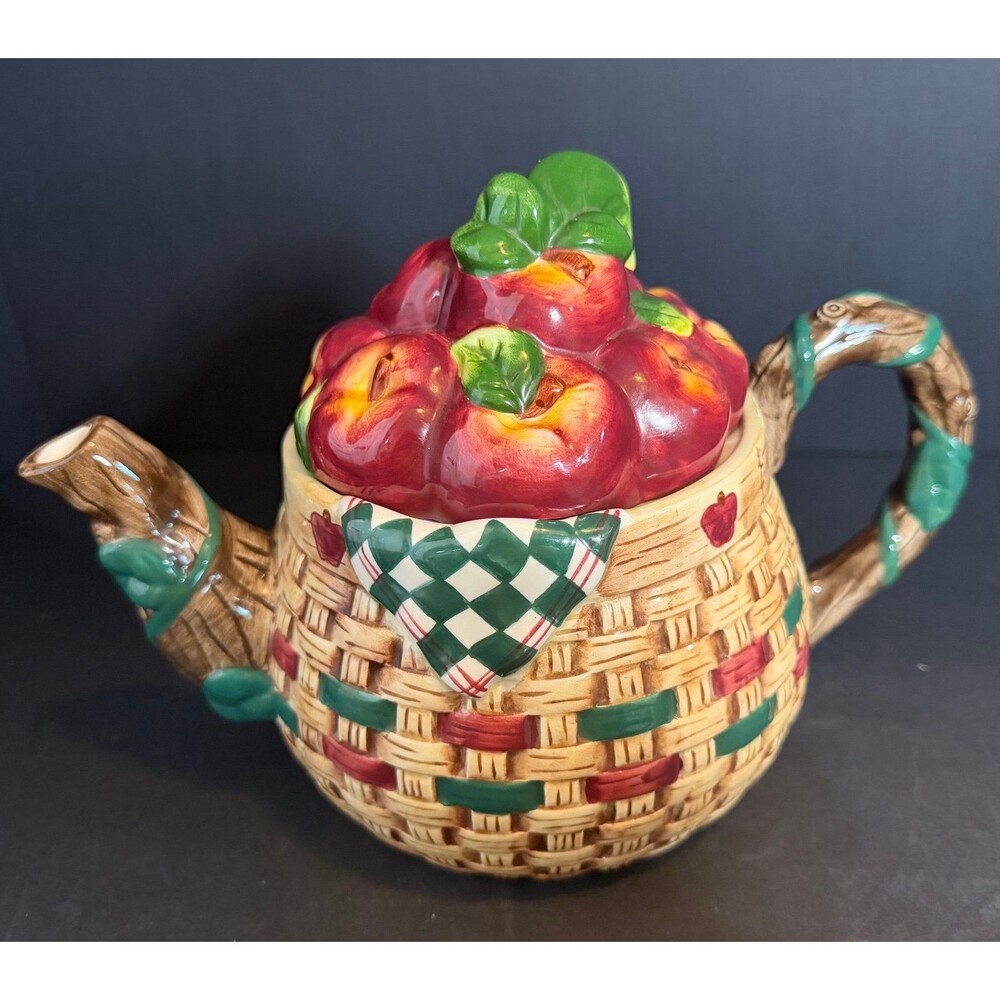 Vintage Young’s Heartfelt Kitchen Creations Ceramic Apple Basket Teapot